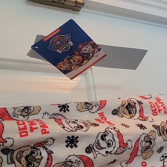 Paw Patrol Kids Pajama Set  Festive Red White New Nwt Girls 4T 4 Toddler Holiday - Picture 3 of 7